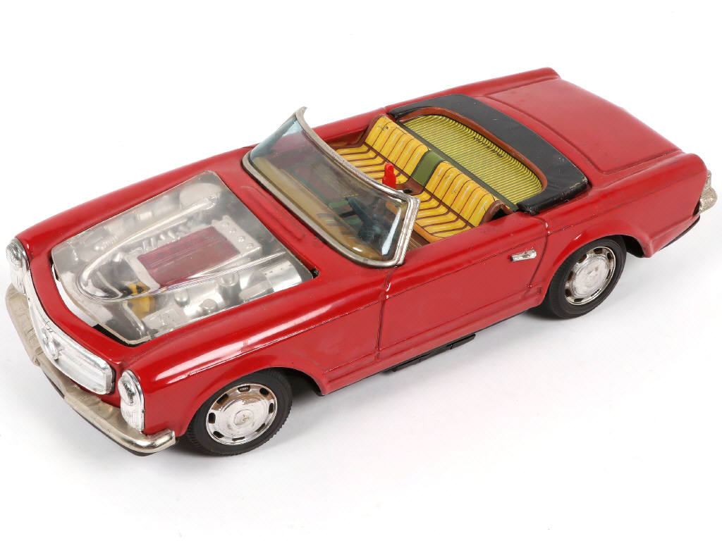 Lot 22 - BANDAÏ (JAPON) (1)