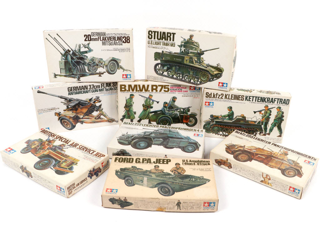 Lot 11 - TAMIYA (JAPON) (9)