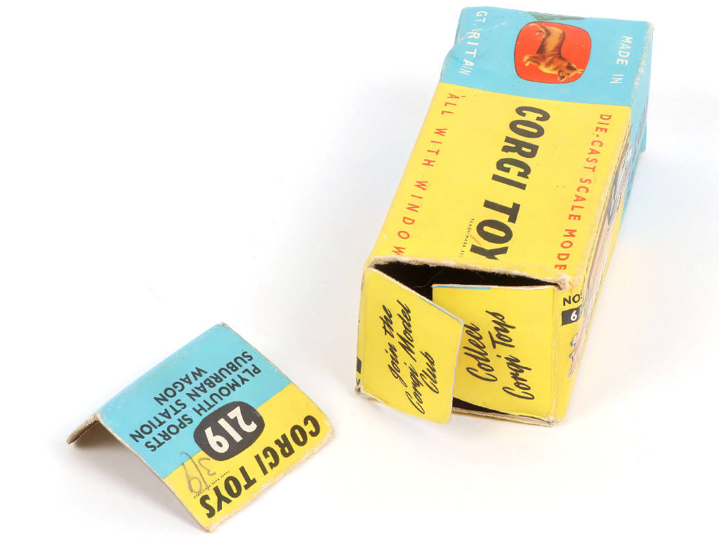 Lot 150 - CORGI TOYS (GB) (1)