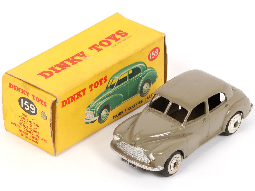 Lot 236 - DINKY TOYS (GB) (1)