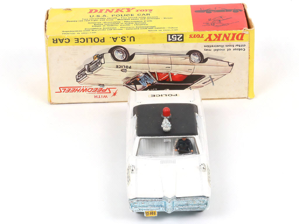 Lot 247 - DINKY TOYS (GB) (1)