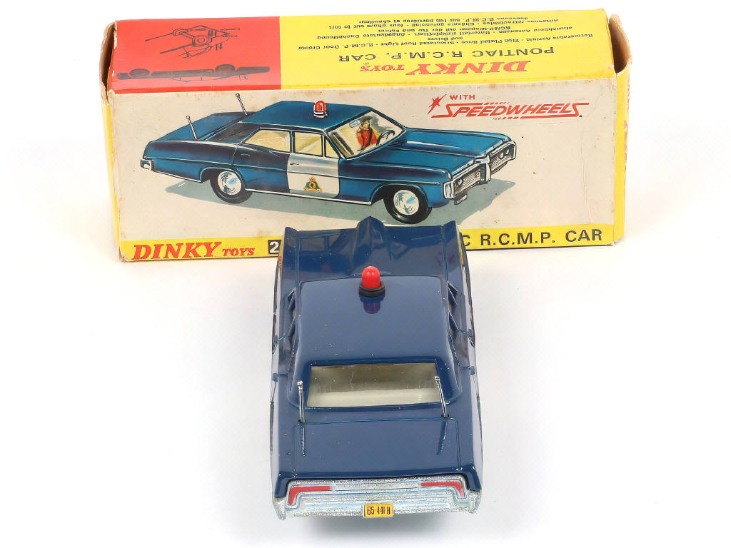 Lot 248 - DINKY TOYS (GB) (1)