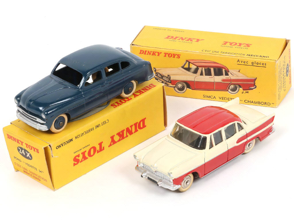 Lot 291 - DINKY TOYS (FRANCE) (2)