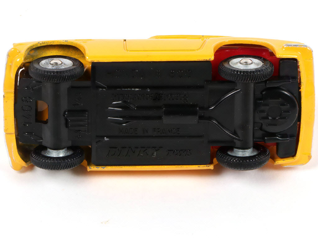 Lot 274 - DINKY TOYS (FRANCE) (1)