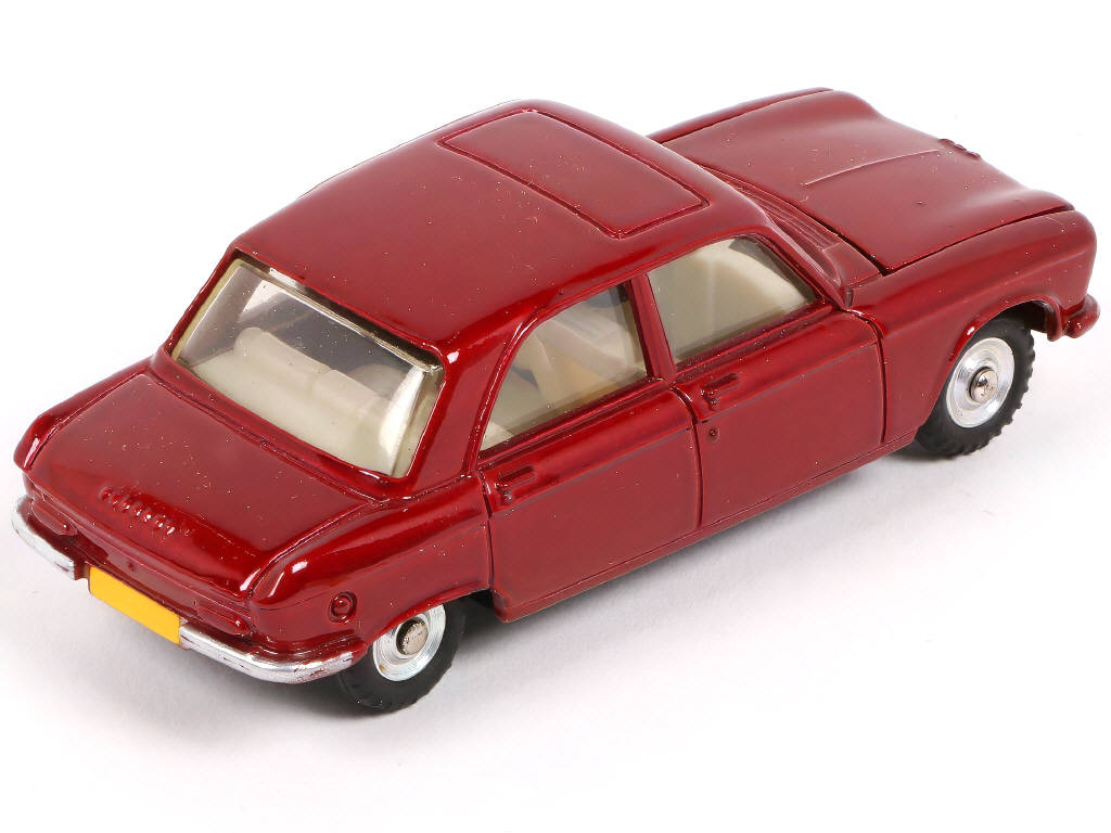 Lot 271 - DINKY TOYS (FRANCE) (1)