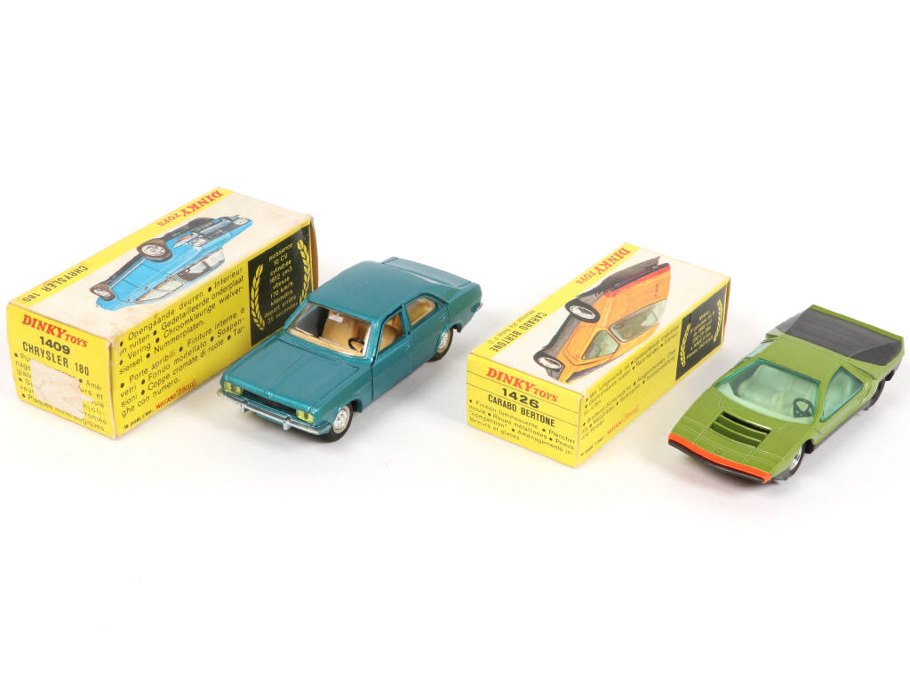 Lot 286 - DINKY TOYS (FRANCE) (1)
