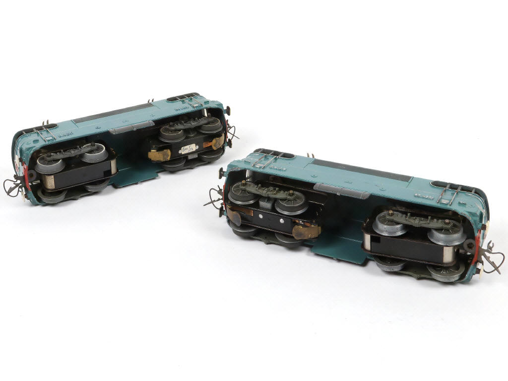 Lot 20 - HORNBY 'O' (FRANCE) (2)