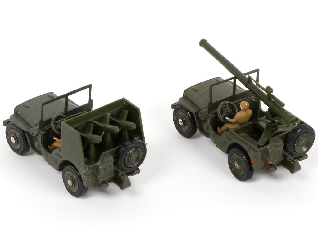 Lot 293 - DINKY TOYS (FRANCE) (2)