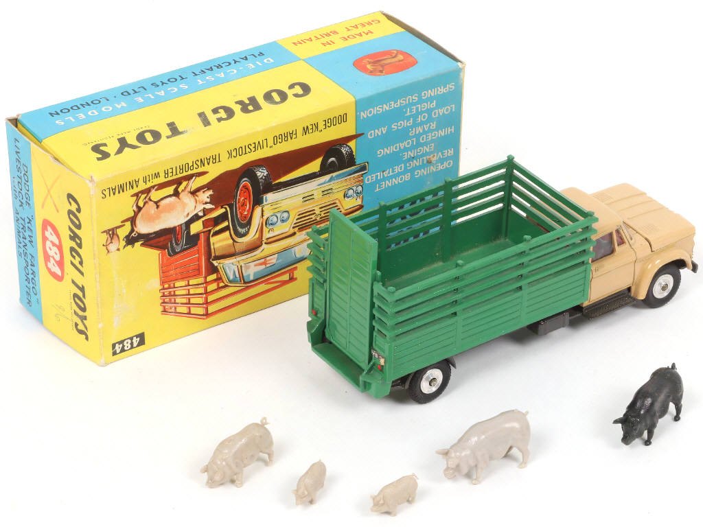 Lot 158 - CORGI TOYS (GB) (1)