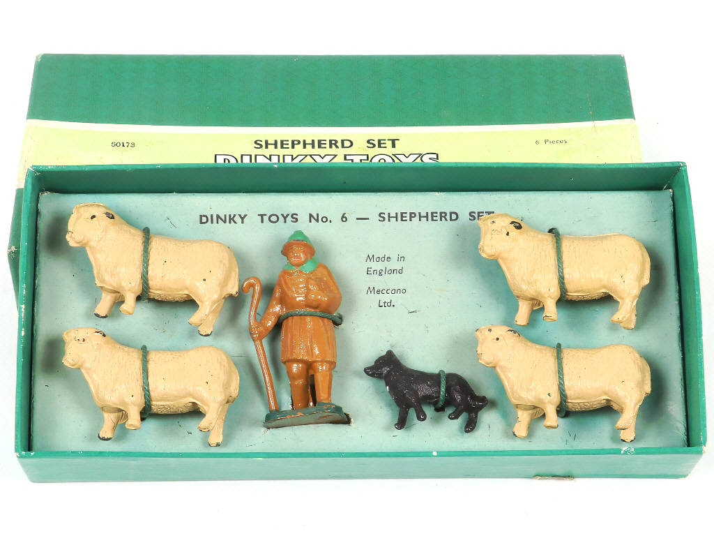 Lot 2 - DINKY TOYS (GB) (1)
