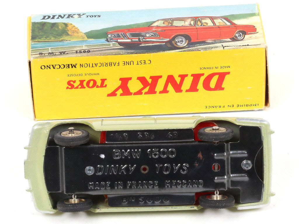 Lot 264 - DINKY TOYS (FRANCE) (1)