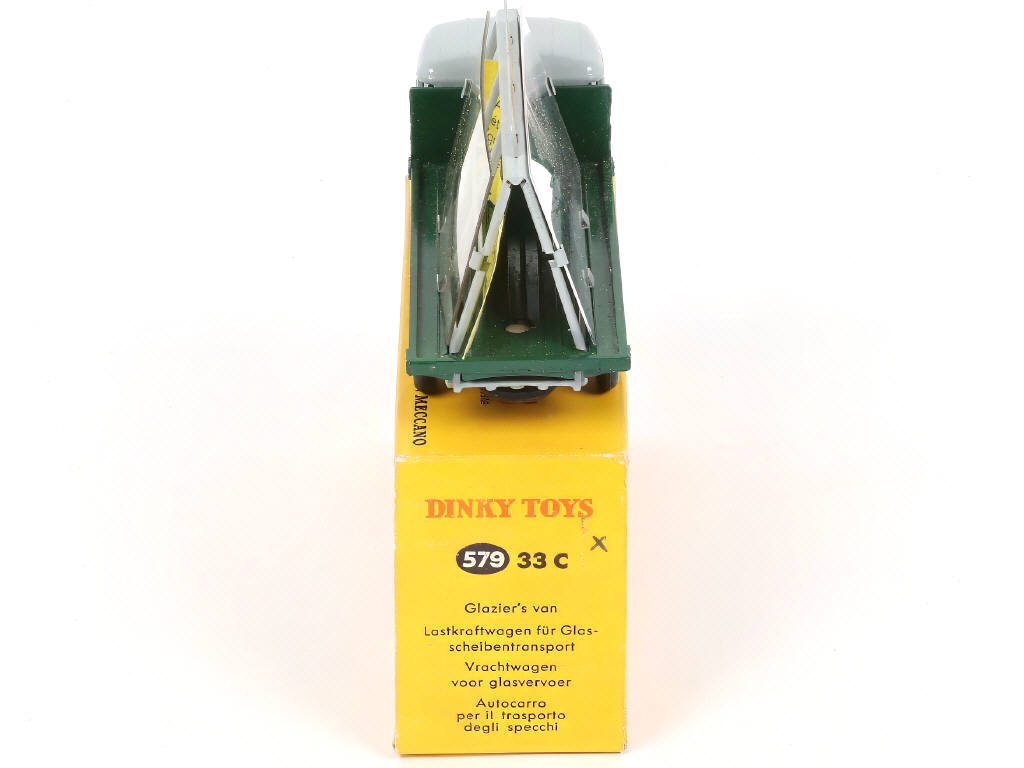 Lot 273 - DINKY TOYS (FRANCE) (1)