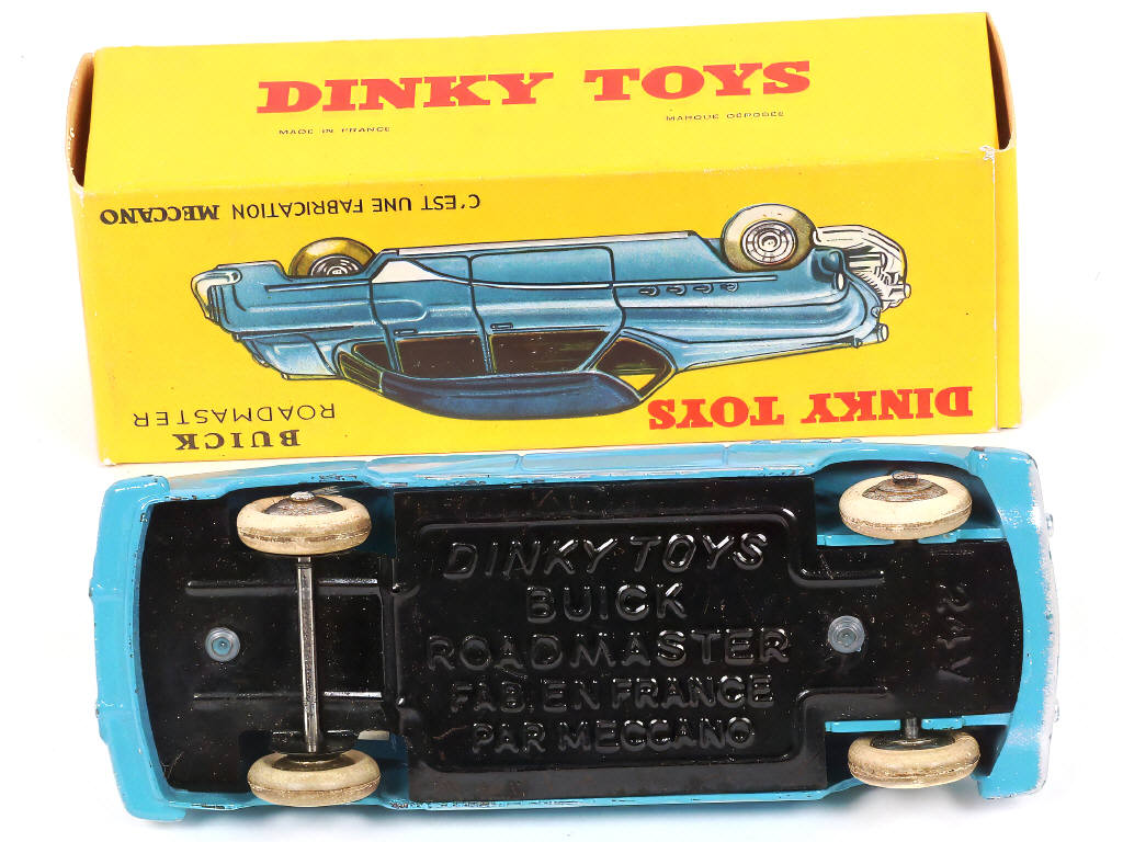 Lot 248 - DINKY TOYS (FRANCE) (1)