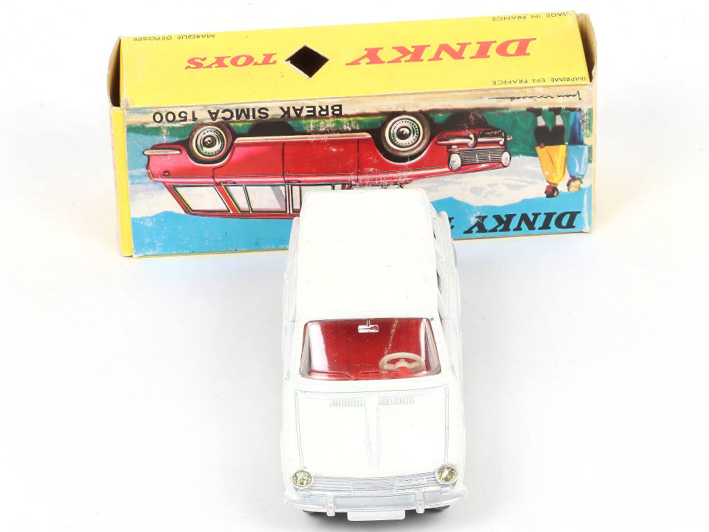 Lot 263 - DINKY TOYS (FRANCE) (1)