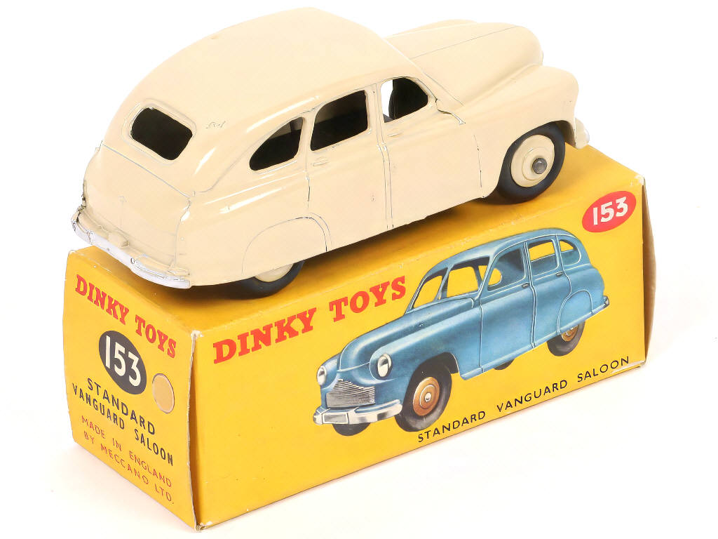 Lot 202 - DINKY TOYS (GB) (1)