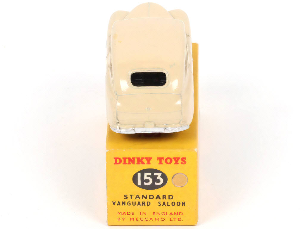 Lot 202 - DINKY TOYS (GB) (1)