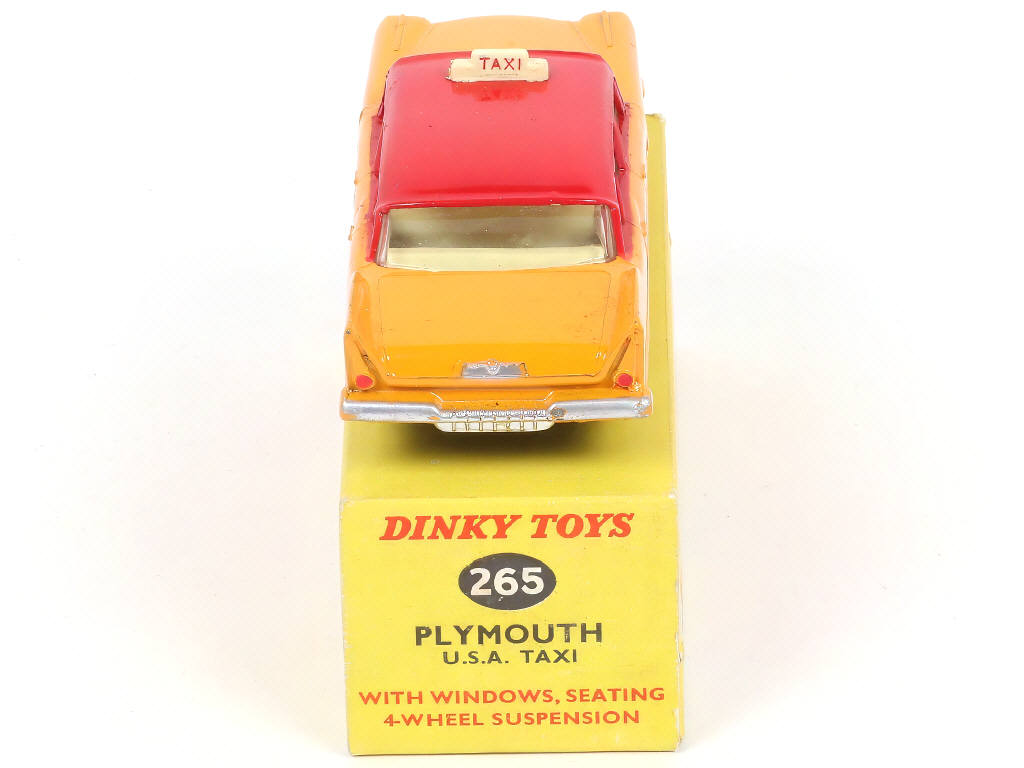 Lot 212 - DINKY TOYS (GB) (1)