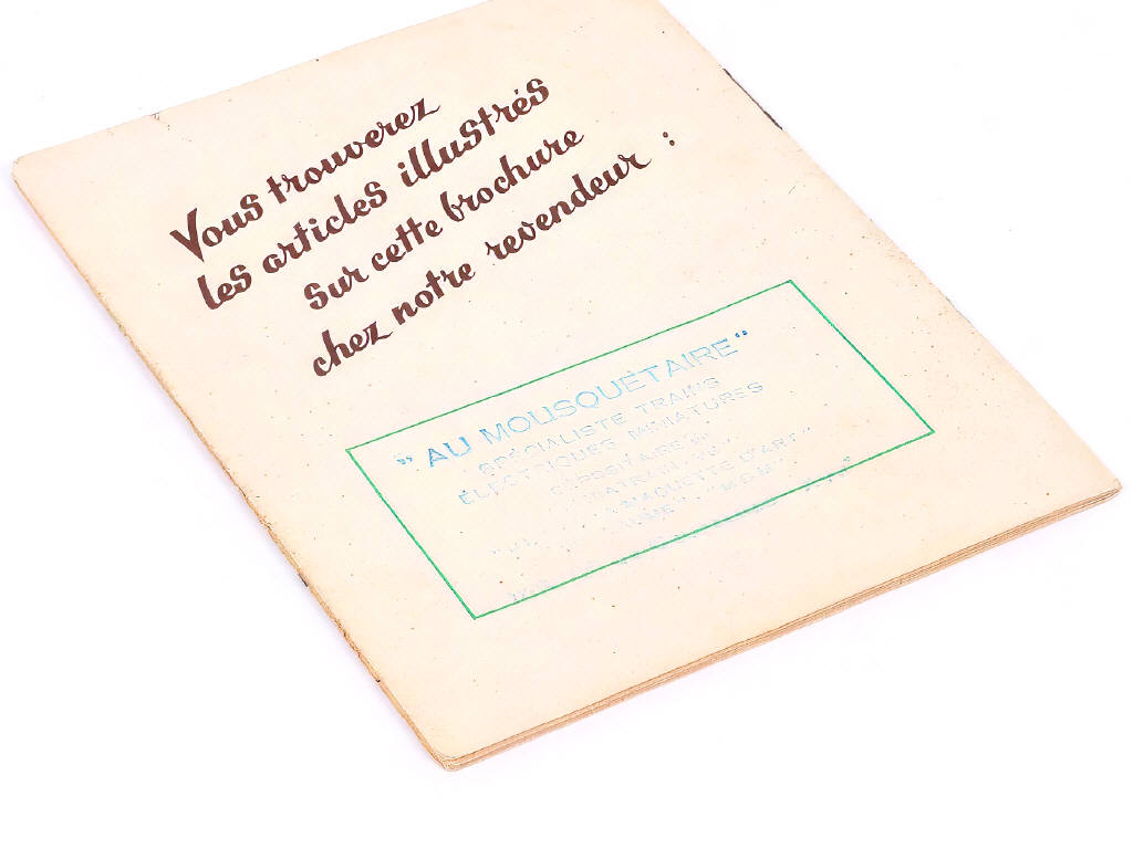 Lot 239 - DINKY TOYS (FRANCE) (1)