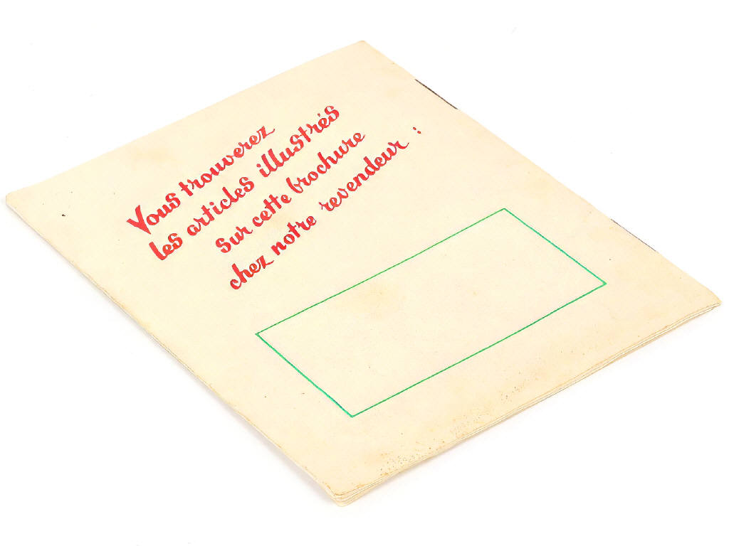 Lot 237 - DINKY TOYS (FRANCE) (1)