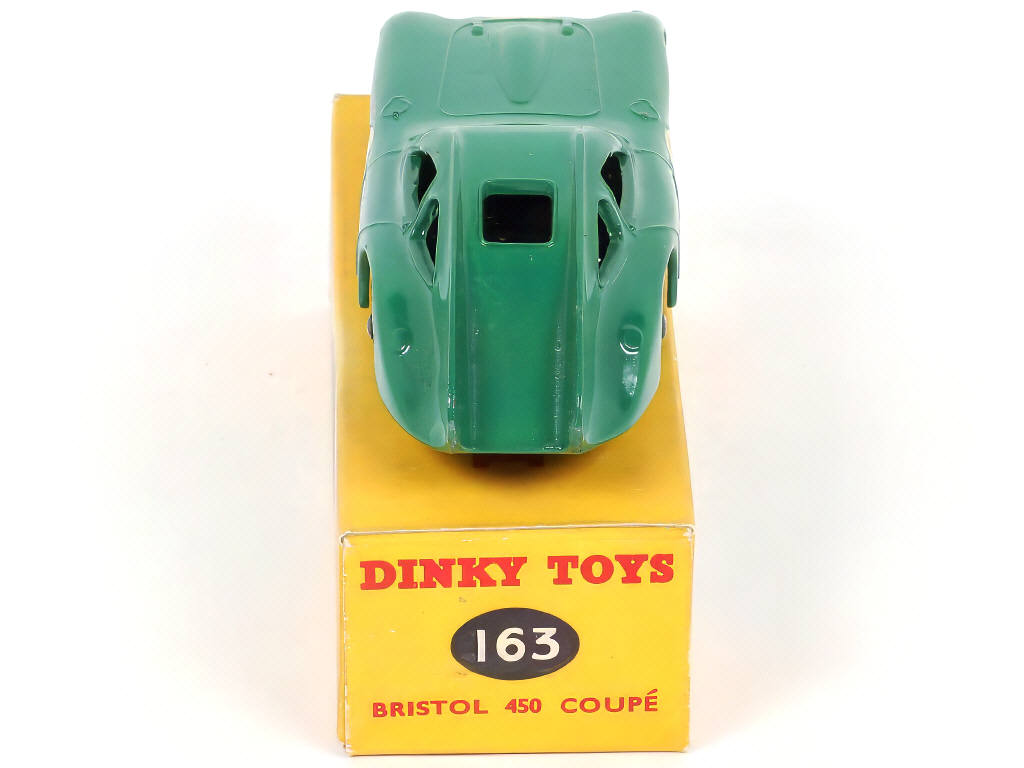 Lot 204 - DINKY TOYS (GB) (1)