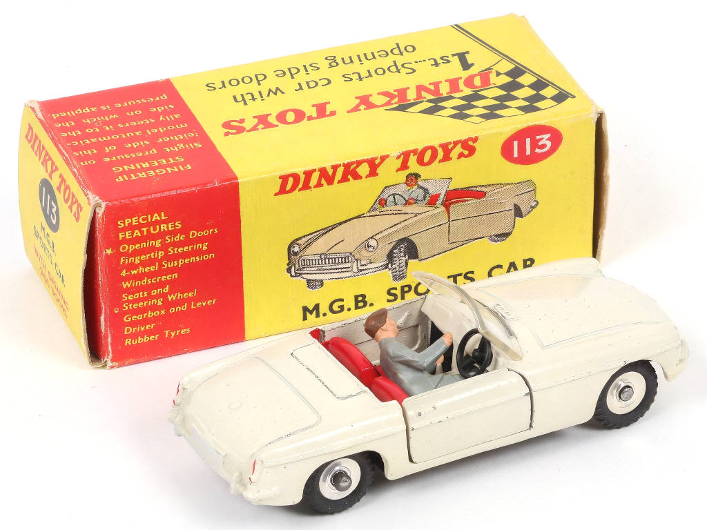 Lot 200 - DINKY TOYS (GB) (1)