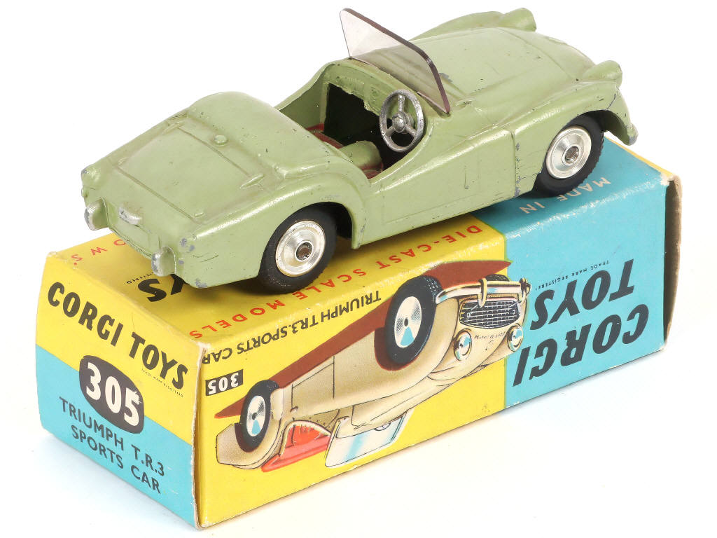 Lot 123 - CORGI TOYS (GB) (1)