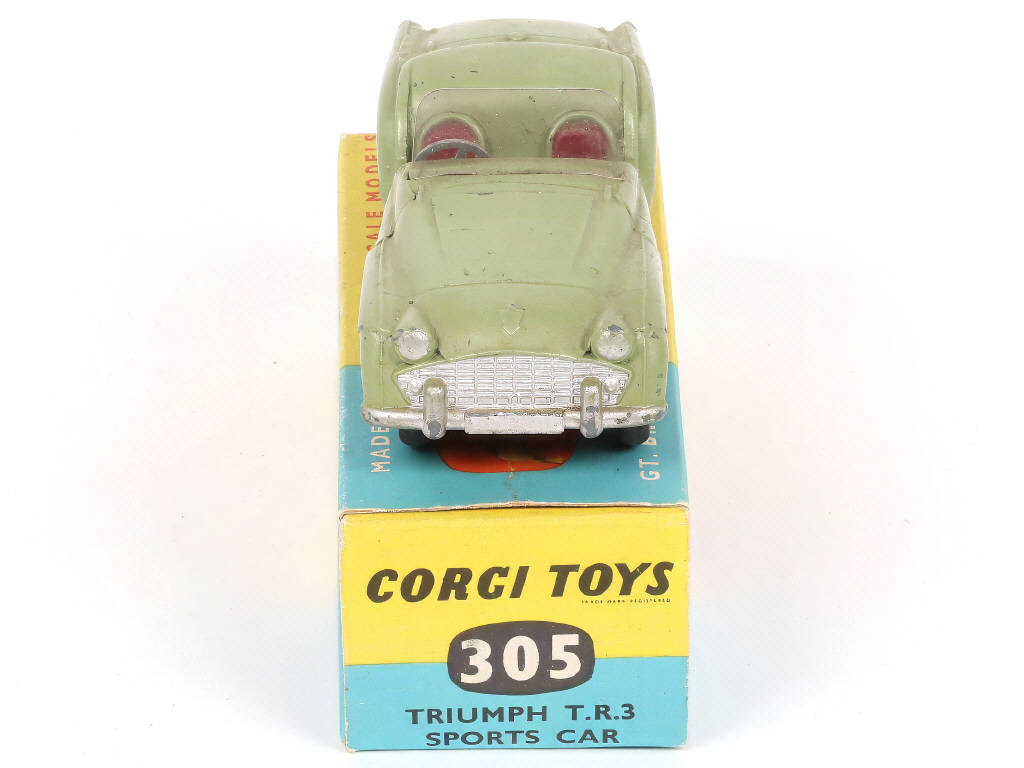Lot 123 - CORGI TOYS (GB) (1)