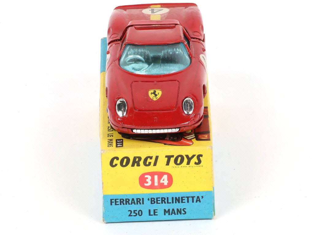 Lot 124 - CORGI TOYS (GB) (1)