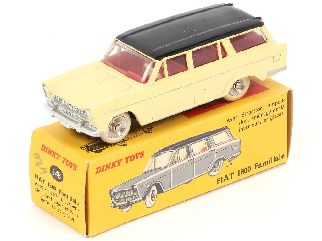Lot 257 - DINKY TOYS (FRANCE) (1)