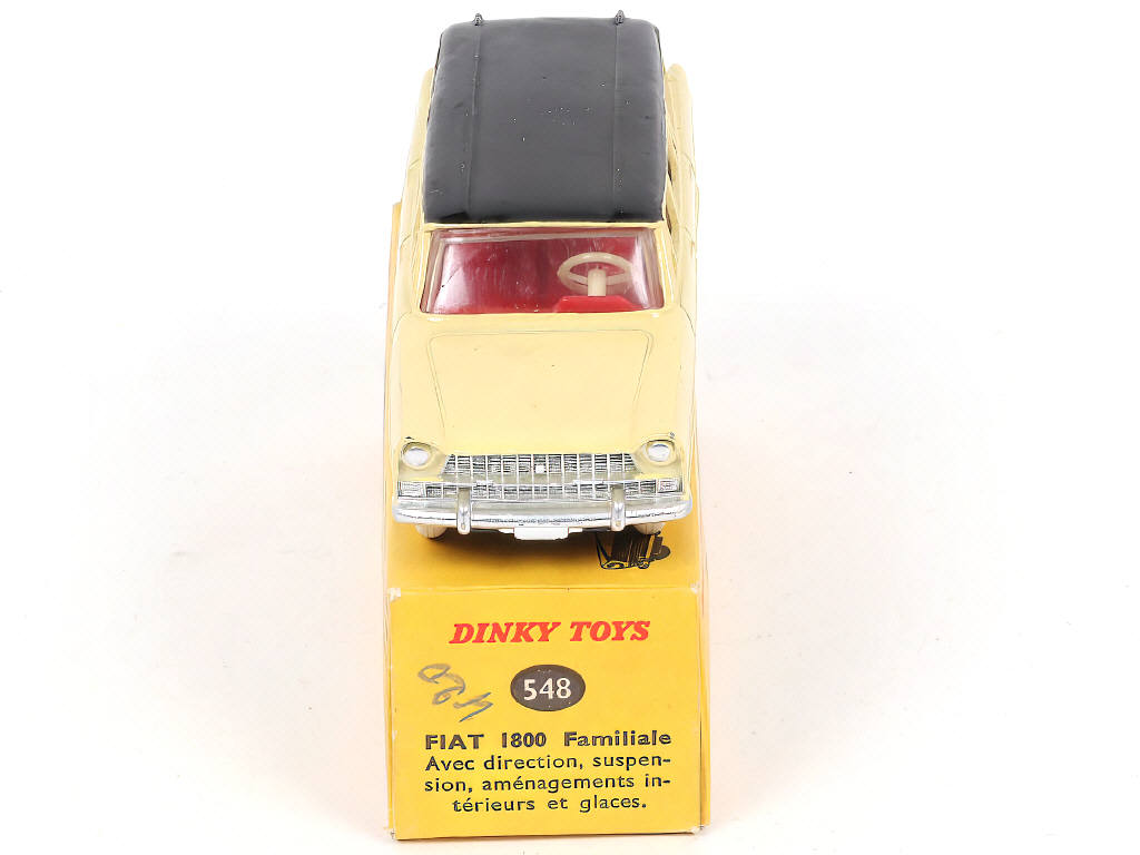 Lot 257 - DINKY TOYS (FRANCE) (1)