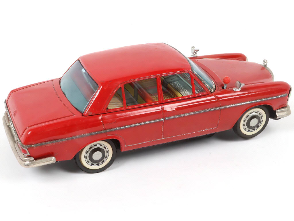 Lot 37 - ICHIKO (JAPON) (1)