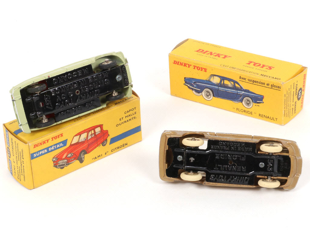 Lot 285 - DINKY TOYS (FRANCE) (2)