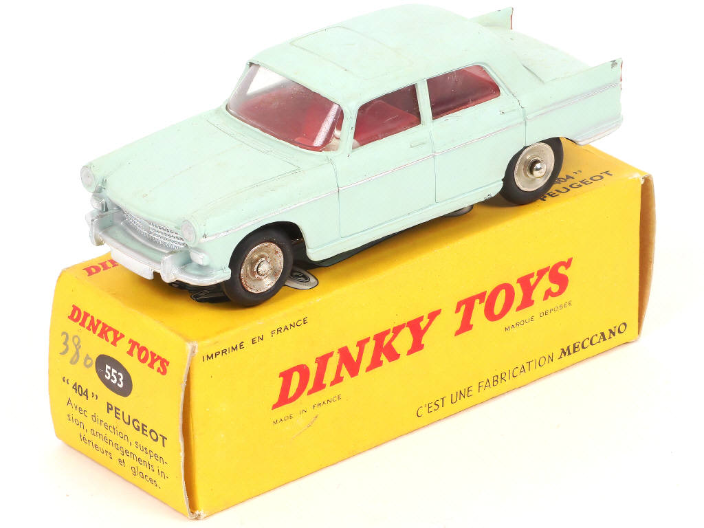 Lot 258 - DINKY TOYS (FRANCE) (1)