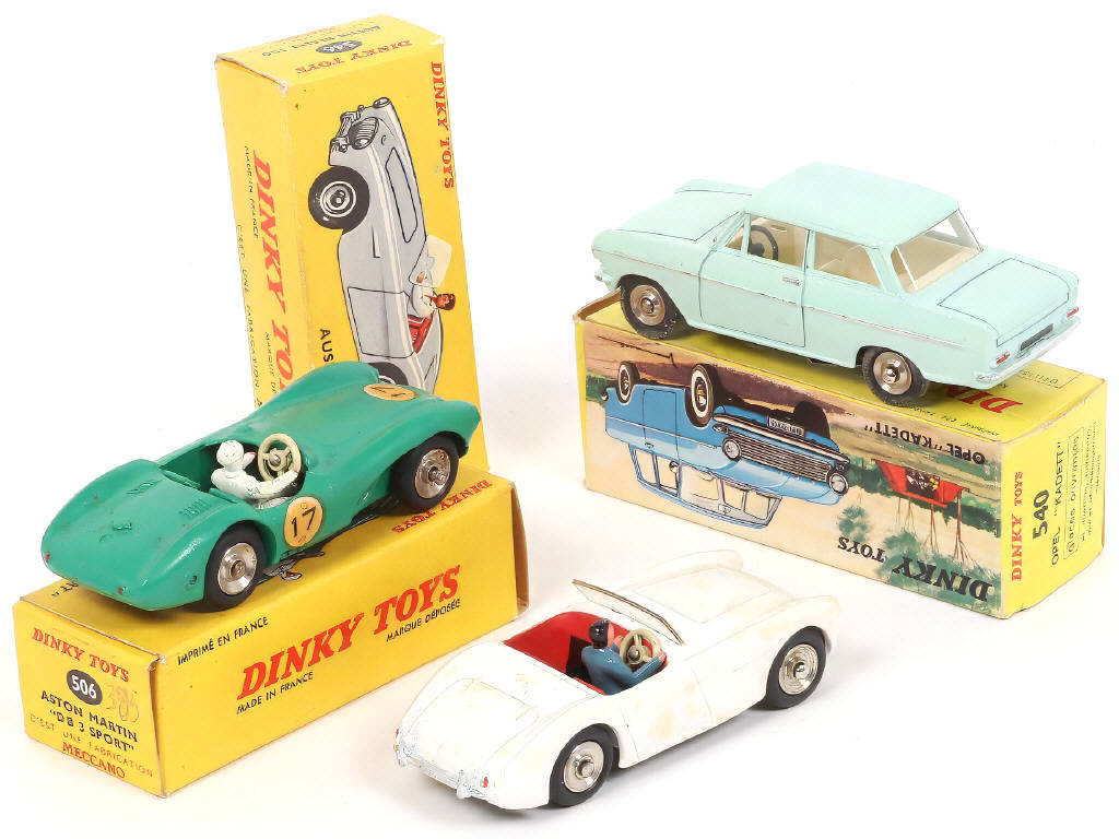 Lot 288 - DINKY TOYS (FRANCE) (3)