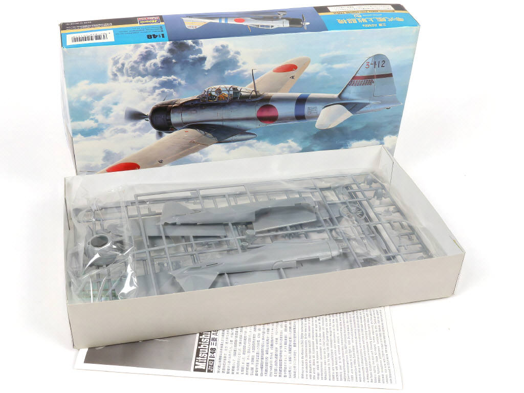 Lot 28 - HASEGAWA (JAPON) (4)