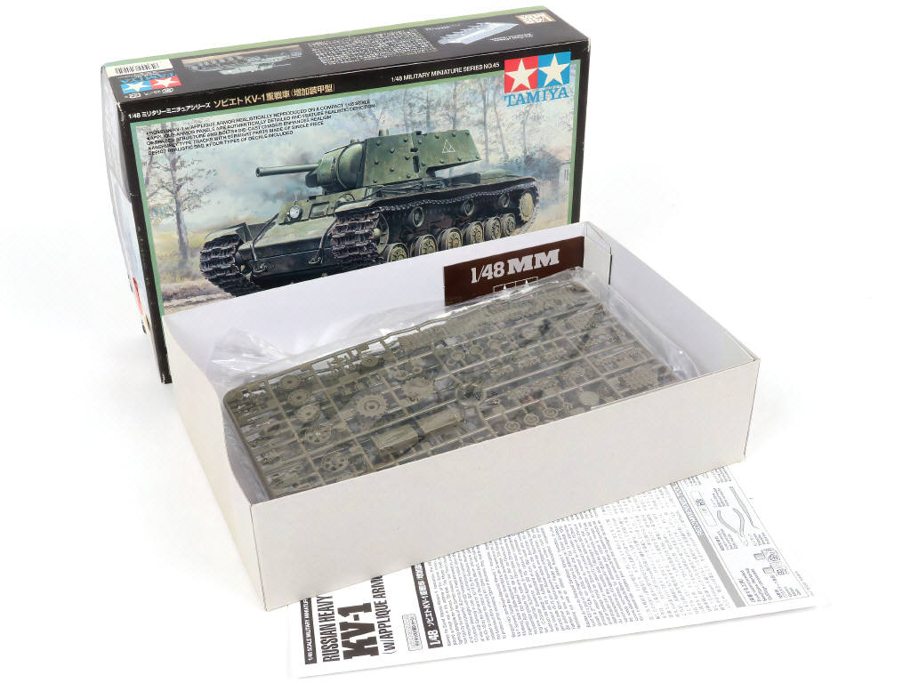 Lot 24 - TAMIYA (JAPON) (6)