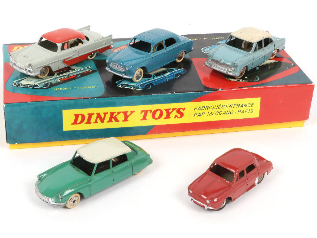 Lot 292 - DINKY TOYS (FRANCE) (1)