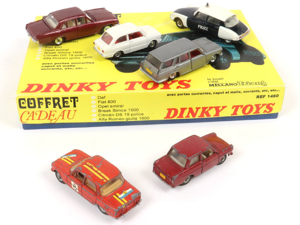 Lot 293 - DINKY TOYS (FRANCE) (1)