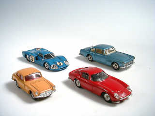 Lot 188 - DINKY TOYS FRANCE (4)