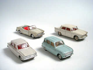 Lot 193 - DINKY TOYS (FRANCE) (4)