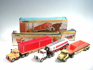 Lot 233 - CORGI TOYS (GB) (3)