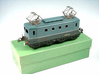 Lot 573 - HORNBY 'O' (FRANCE) (1)