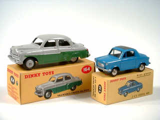 Lot 411 - DINKY TOYS (2)