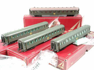 Lot 652 - TRAM (4)