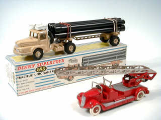 Lot 419 - DINKY TOYS FRANCE (2)