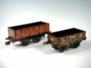 Lot 545 - HORNBY 'O' & JdeP (2)