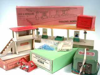Lot 582 - HORNBY (6)