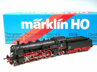 Lot 692 - MÄRKLIN HO (1)