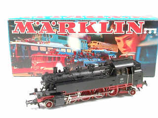 Lot 696 - MÄRKLIN HO (1)