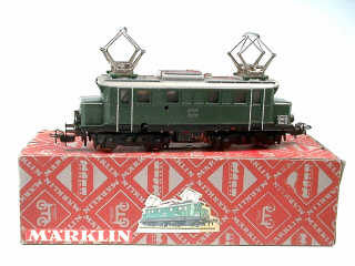 Lot 703 - MÄRKLIN HO (1)
